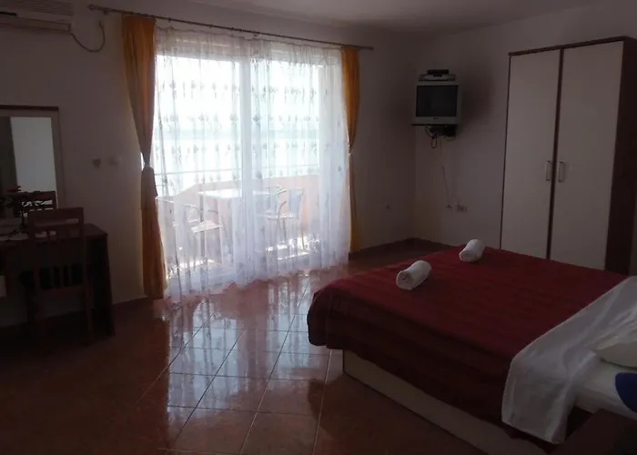 Apartment In With Sea View, Balcony, Air Conditioning, Wifi 4623-12
