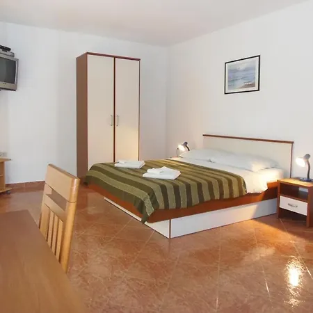 Appartamento In With Sea View, Balcony, Air Conditioning, Wifi 4623-12 Dramalj